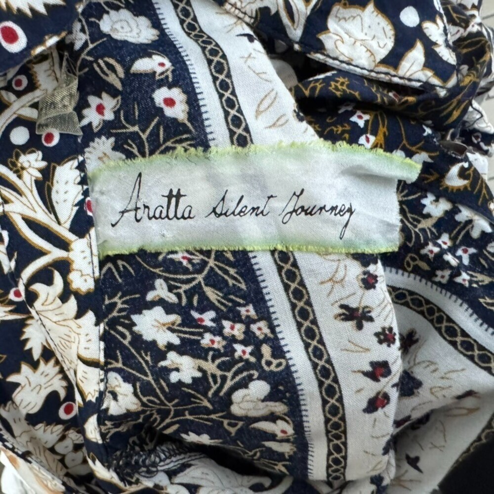 Aratta Silent Journey Top Floral Mixed Print Bell Sleeve Blouse Shirt Size Small - Picture 3 of 8